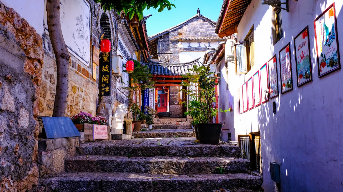 中国雲南省の伝統的な風景 置物 3点セット 中国雲南省の伝統的な風景 置物 3点セット 2025年最新】雲南